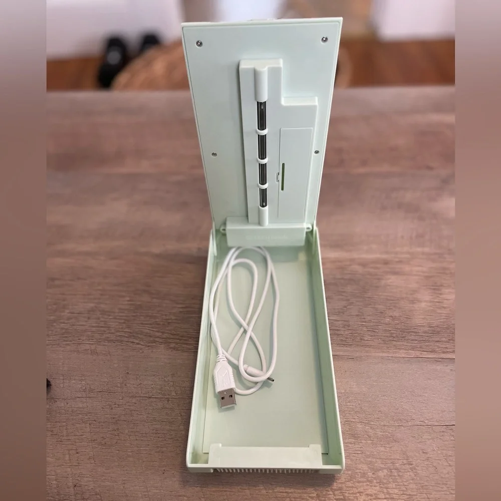 Tech candy UV sterilizing light for phone